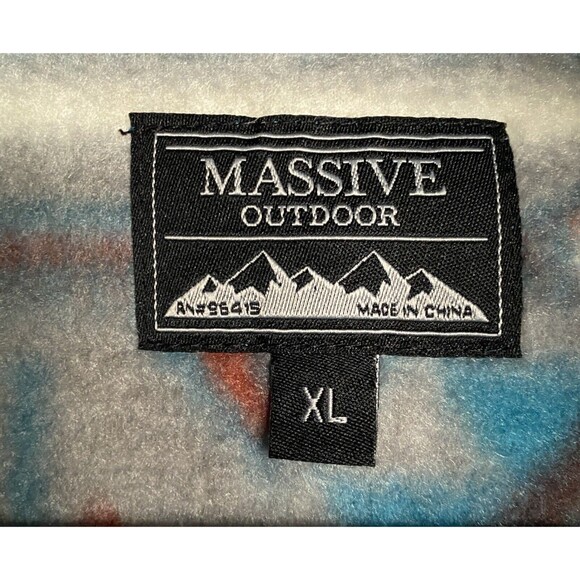 Massive Outdoor Men's Fleece Sweatshirt Aztec Southwest - Picture 7 of 8